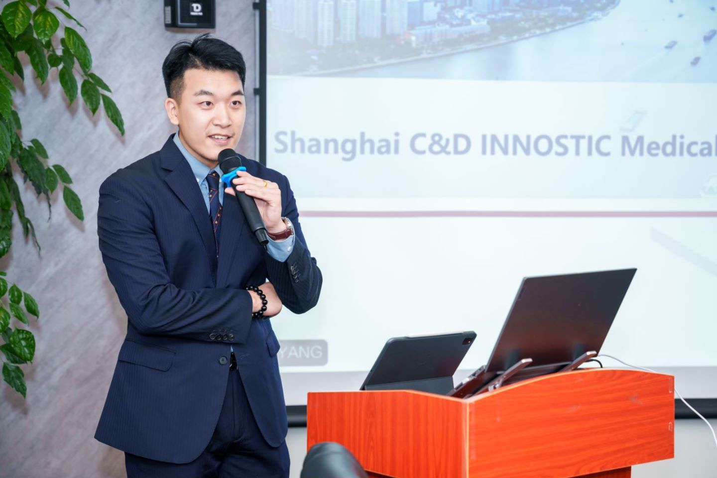 ��������VI-��Ʒ��ֵ������!